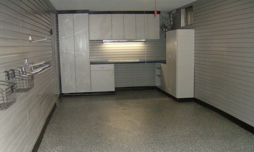 One car garage